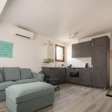 Bright Apartment On Venetian Roofs R&R Экстерьер фото