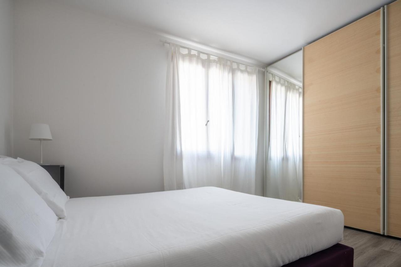 Bright Apartment On Venetian Roofs R&R Экстерьер фото