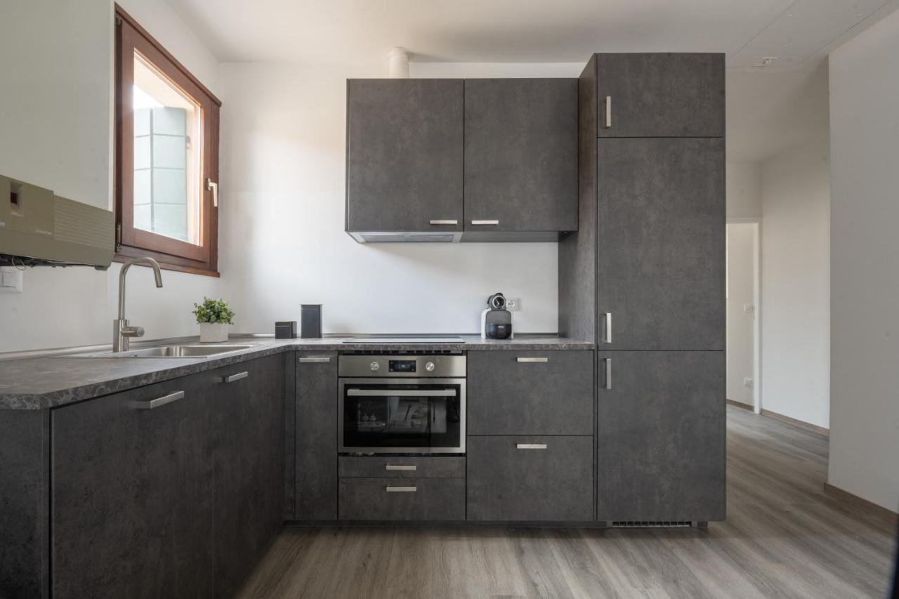 Bright Apartment On Venetian Roofs R&R Экстерьер фото